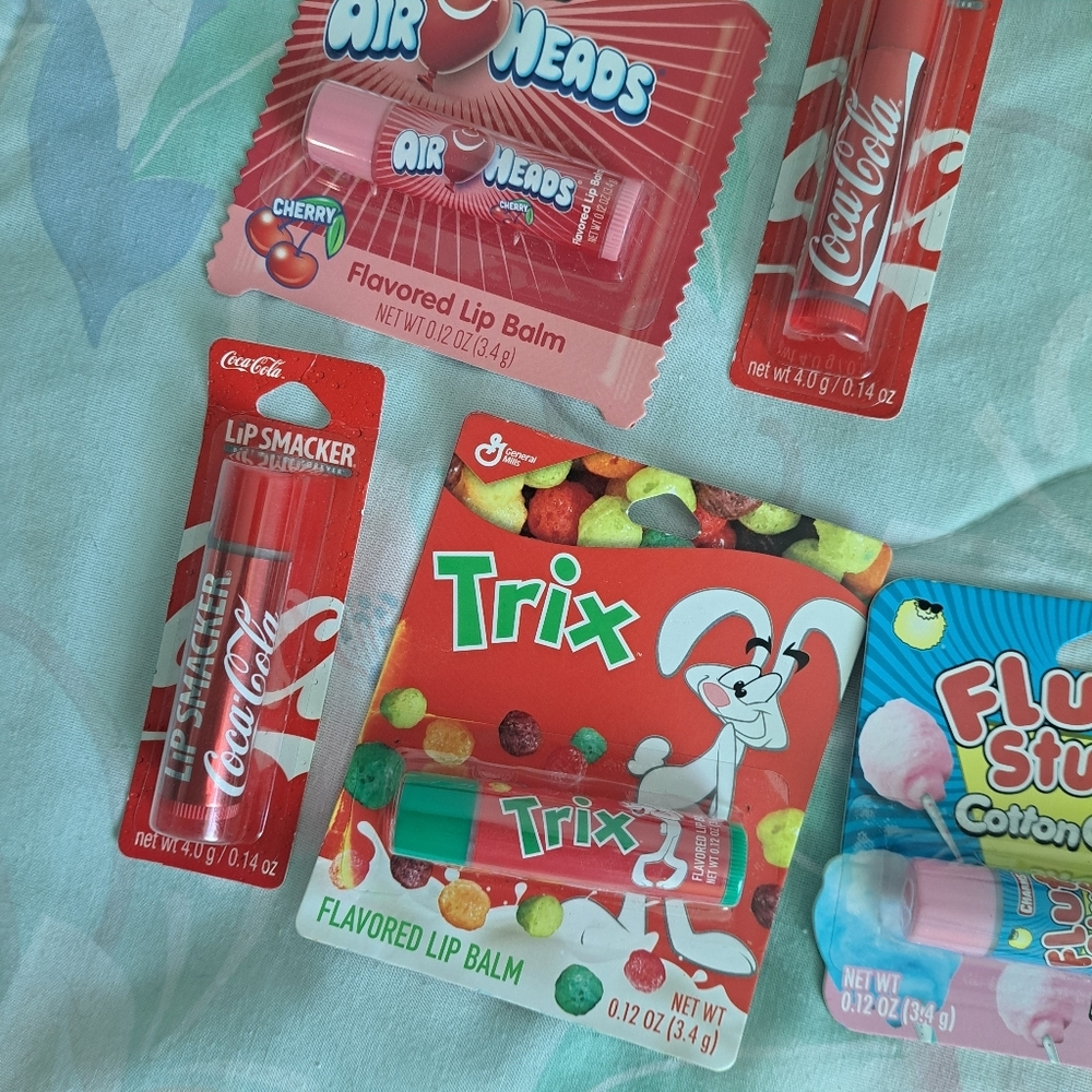 Bundle of 8 Lip Balms 💋 - Picture 4 of 4